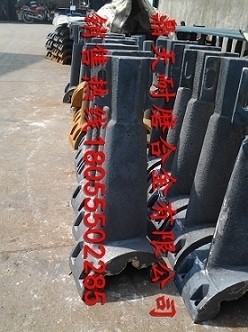 南方路機2000B攪拌站襯板，南方路機混凝土攪拌機配件上門安裝維修